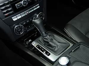 ����C��2013�� C260 ʱ���� Grand Edition