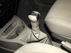 ���� 2013�� 1.6XE �ֶ����ʰ�