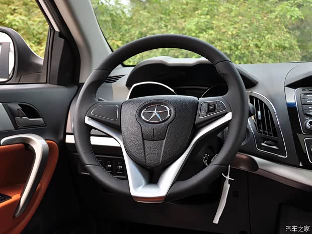 江淮汽车 瑞风S5 2013款 2.0T 手动尊享版 江淮汽车 瑞风S5 2013款 2.0T 手动尊享版