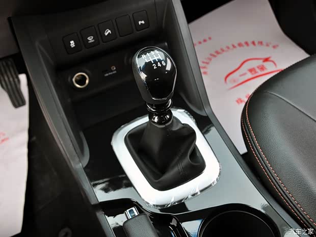 江淮汽车 瑞风S5 2013款 2.0T 手动尊享版 江淮汽车 瑞风S5 2013款 2.0T 手动尊享版