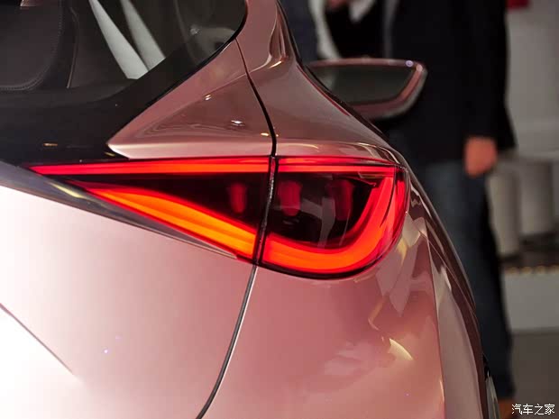 英菲尼迪英菲尼迪英菲尼迪Q302013款 Concept