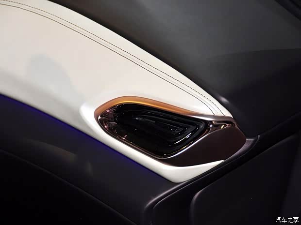 英菲尼迪英菲尼迪英菲尼迪Q302013款 Concept