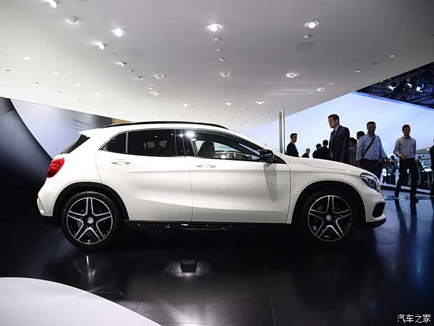 奔馳奔馳(進口)奔馳GLA級(海外)2013款 GLA250