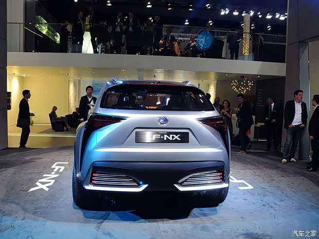 雷克薩斯雷克薩斯雷克薩斯LF-NX2013款 基本型