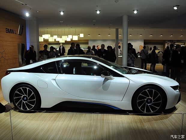 寶馬寶馬(進(jìn)口)寶馬i82013款 基本型