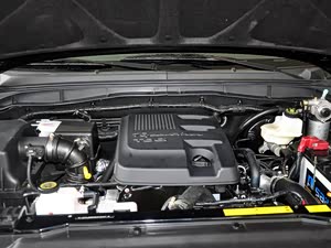 驭胜2013款 S350 2.4T 两驱自动柴油豪华版5座