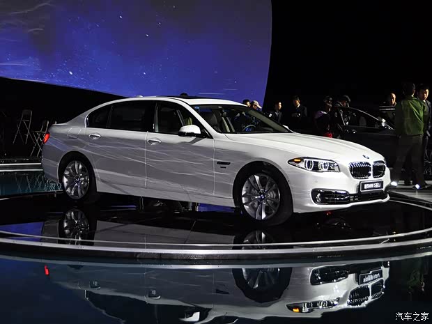 寶馬華晨寶馬寶馬5系2014款 535Li 行政型 豪華設計套裝