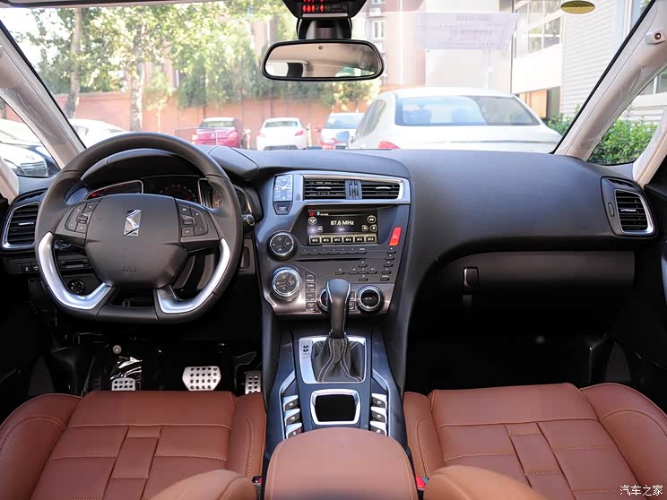 DS长安标致雪铁龙DS52013款 1.6T 豪华版THP200