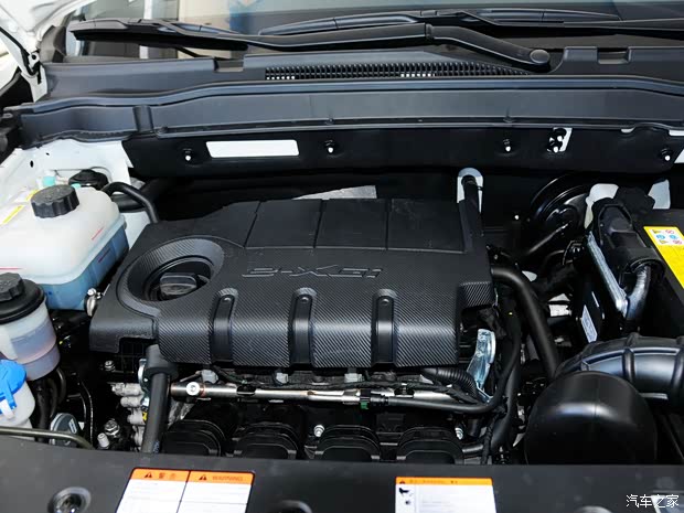 雙龍雙龍汽車柯蘭多2014款 2.0L 汽油兩驅(qū)自動精英導(dǎo)航版