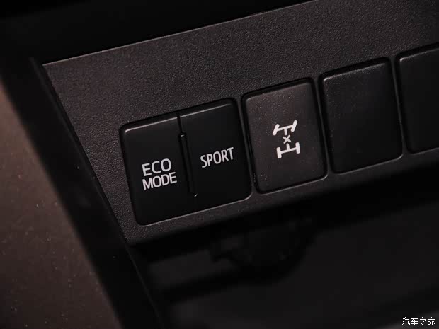 一汽丰田 丰田RAV4 2013款 2.5L 自动四驱精英版