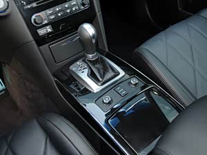 Ӣ�����QX70 2013�� 3.7L ��Խ��