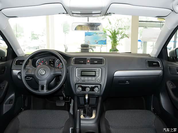 大众一汽-大众速腾2014款 1.4TSI 自动时尚型 大众一汽-大众速腾2014款 1.4TSI 自动时尚型