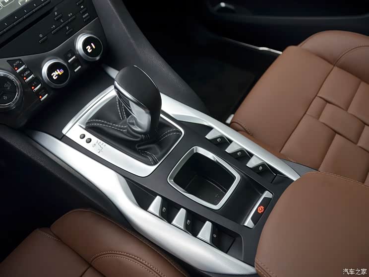 DS长安标致雪铁龙DS52013款 1.6T 尊享版THP200