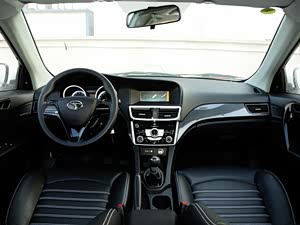 V5菱致2014款 1.5T 手动锐控型