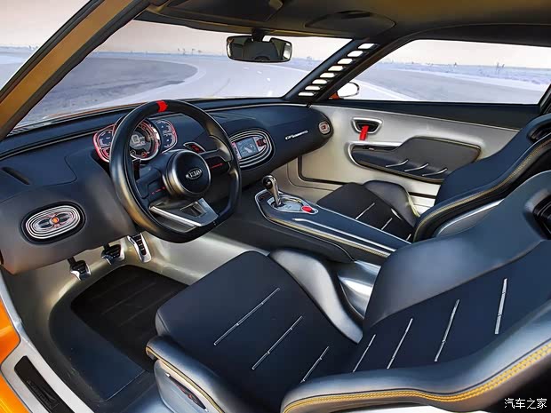 起亞起亞(進口)GT4 Stinger2014款 基本型