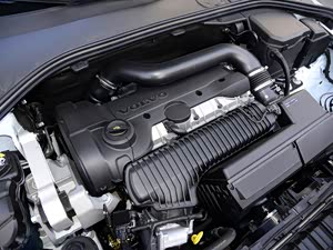 �ֶ���S60L 2014�� 2.0T T5 ��Խ��