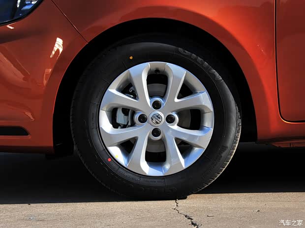 MG上汽集团MG32014款 1.5L 自动豪华版 MG上汽集团MG32014款 1.5L 自动豪华版