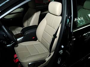R2011 R350L 4MATIC