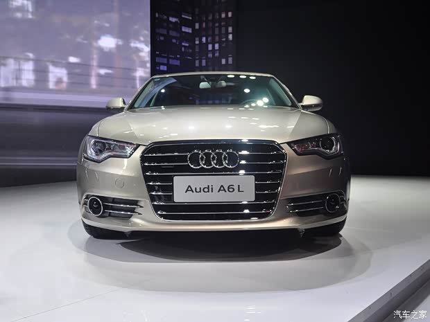 奥迪一汽-大众奥迪奥迪A6L2014款 50 TFSI quattro 豪华型 奥迪一汽-大众奥迪奥迪A6L2014款 50 TFSI quattro 豪华型
