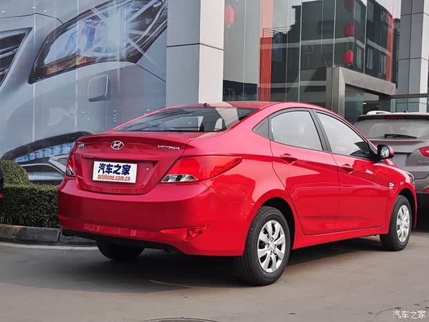 现代北京现代瑞纳2014款 三厢 1.4L 手动智能型GLS 现代北京现代瑞纳2014款 三厢 1.4L 手动智能型GLS