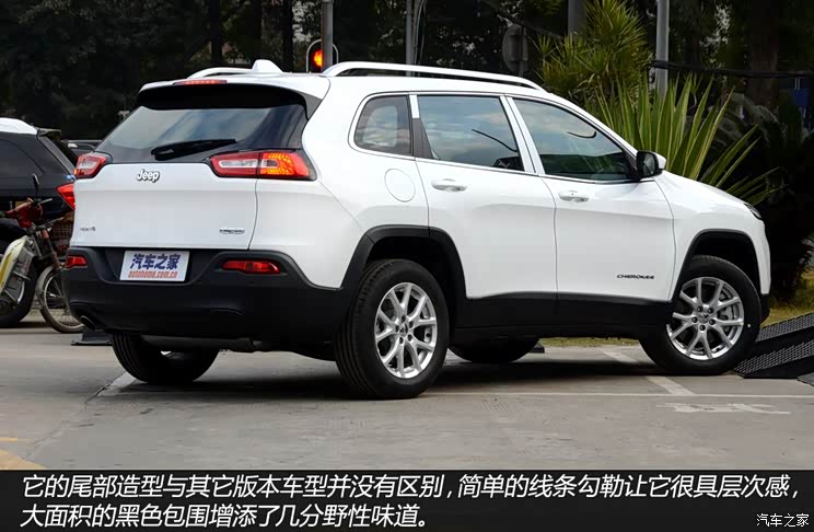 JeepJeep自由光2014款 2.4L 都市版