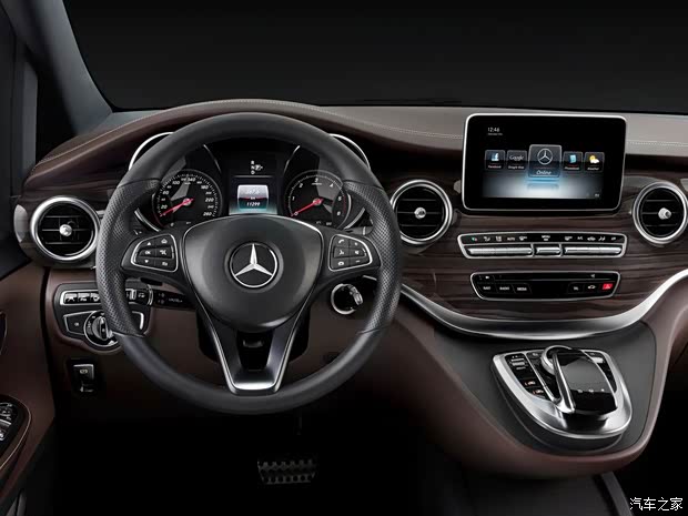 奔驰奔驰(进口)奔驰V级2015款 基本型 奔驰奔驰(进口)奔驰V级2015款 基本型