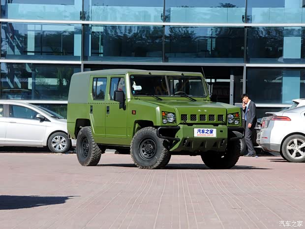 北京汽车制造厂 勇士 2014款 2.5T 五门四驱柴油版 北京汽车制造厂 勇士 2014款 2.5T 五门四驱柴油版