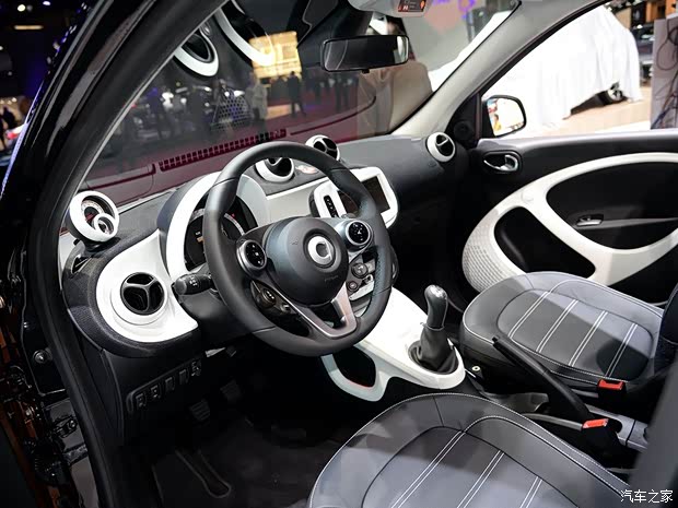 smart smart forfour 2015款 基本型