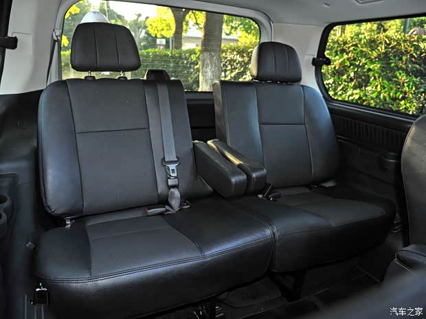 东风风行 风行CM7 2014款 2.0T 旗舰型