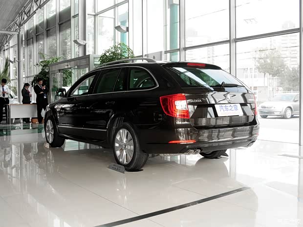 斯柯達(進口) 速尊 2014款 2.0TSI 尊貴版 斯柯達(進口) 速尊 2014款 2.0TSI 尊貴版