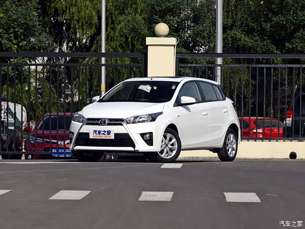 广汽丰田 YARiS L 致炫 2015款 1.5G 自动炫动天窗特别版