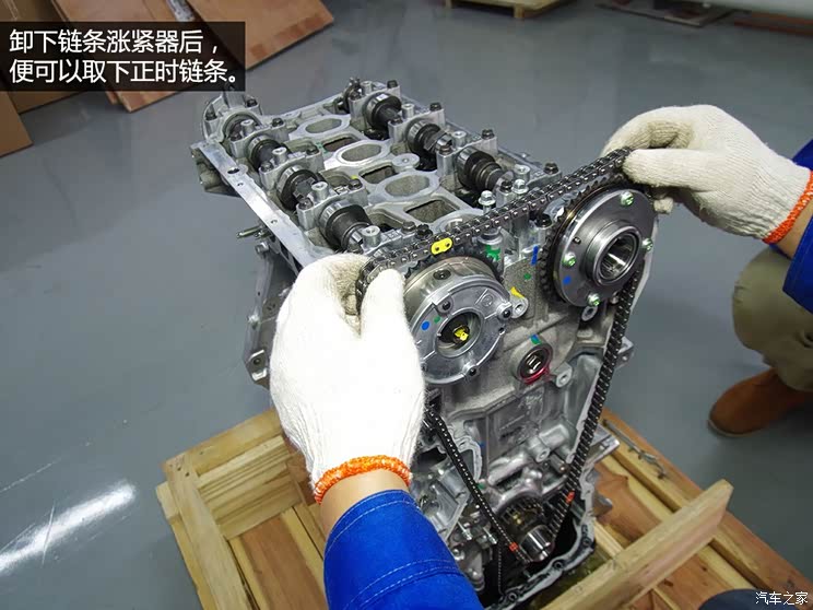 长安马自达 马自达3 Axela昂克赛拉 2014款 三厢 2.0L 自动旗舰型