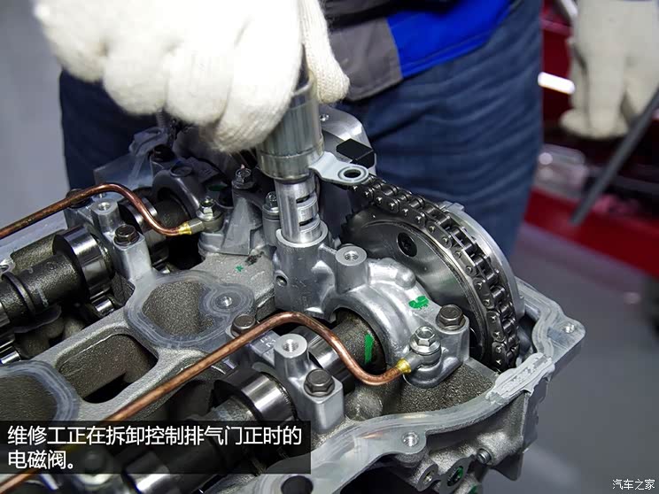 长安马自达 马自达3 Axela昂克赛拉 2014款 三厢 2.0L 自动旗舰型