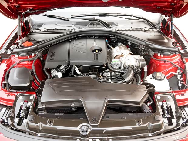 華晨寶馬 寶馬3系 2015款 316Li 時(shí)尚型 華晨寶馬 寶馬3系 2015款 316Li 時(shí)尚型