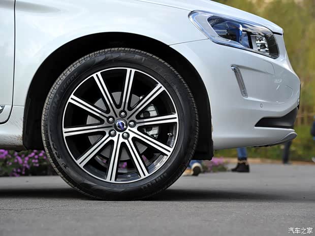 沃尔沃亚太 沃尔沃XC60 2015款 2.5T T6 AWD 智越版