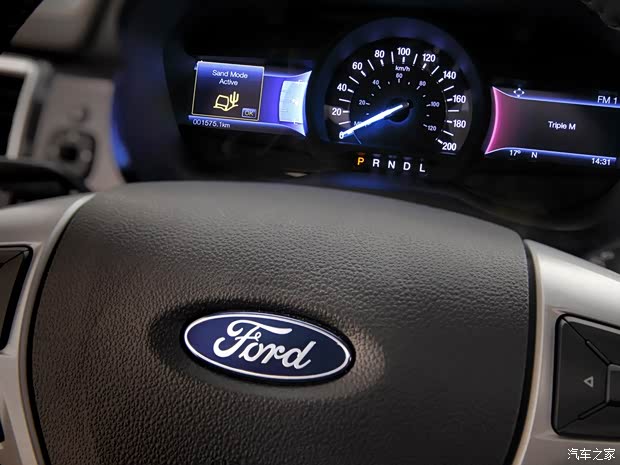 江鈴汽車 撼路者 2015款 基本型