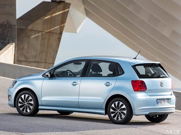 大众(进口) POLO(海外) 2015款 TSI BlueMotion 大众(进口) POLO(海外) 2015款 TSI BlueMotion