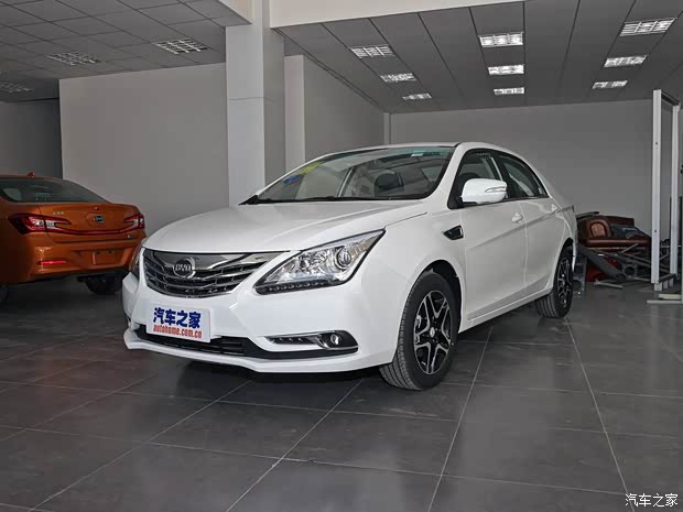 比亚迪 比亚迪G5 2014款 1.5TID 自动尊贵型 比亚迪 比亚迪G5 2014款 1.5TID 自动尊贵型