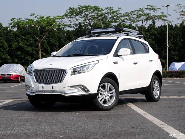 华泰汽车 新圣达菲 2015款 1.5T 自动两驱汽油豪华型