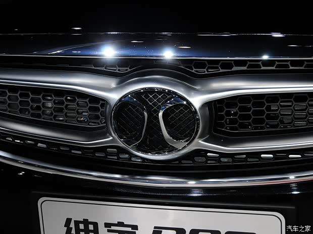 北京汽車 紳寶D80 2015款 2.3T 豪華型