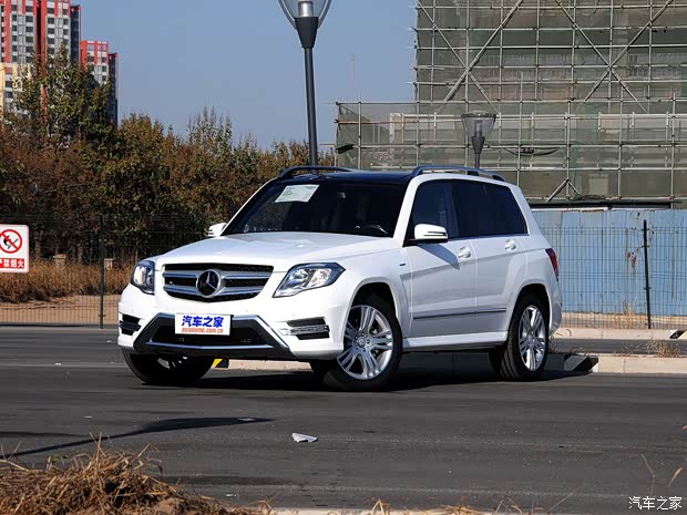 北京奔驰 奔驰GLK级 2015款 GLK 260 4MATIC 动感型 极致版 北京奔驰 奔驰GLK级 2015款 GLK 260 4MATIC 动感型 极致版