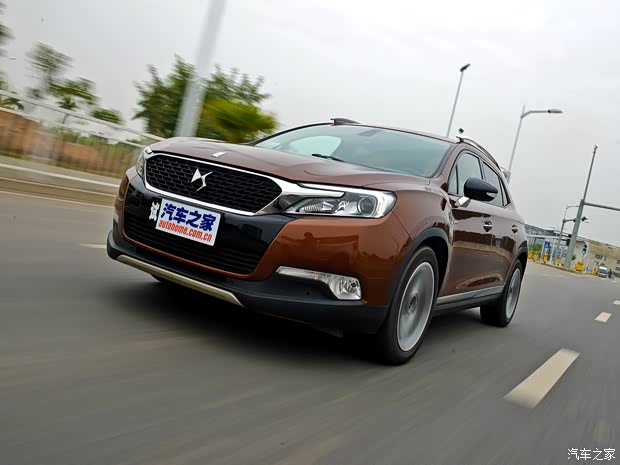 长安标致雪铁龙 DS 6 2014款 1.6T 尊享版THP200