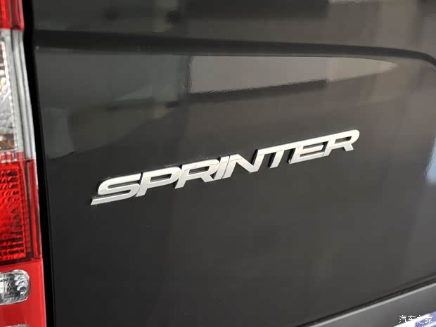 奔馳(進(jìn)口) Sprinter 2014款 3.5L 自動基本型 奔馳(進(jìn)口) Sprinter 2014款 3.5L 自動基本型