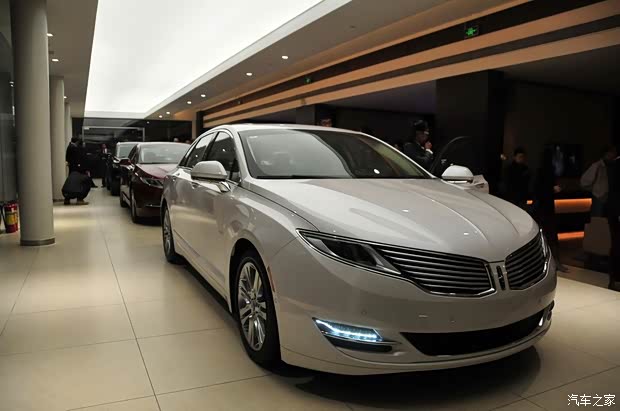 林肯 林肯MKZ 2014款 2.0T 尊耀版