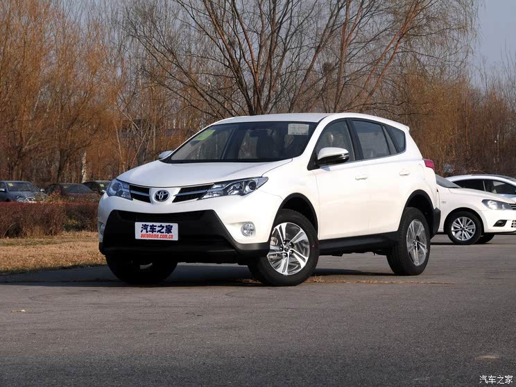 一汽丰田rav4优惠25万活动期间享大礼
