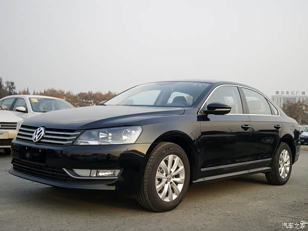 上海大众 帕萨特 2014款 1.4TSI 手动尊荣版 上海大众 帕萨特 2014款 1.4TSI 手动尊荣版