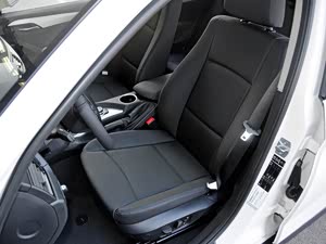 ����X1 2013�� sDrive18i ������