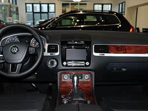 途锐 2014款 3.0TSI V6 新锐版