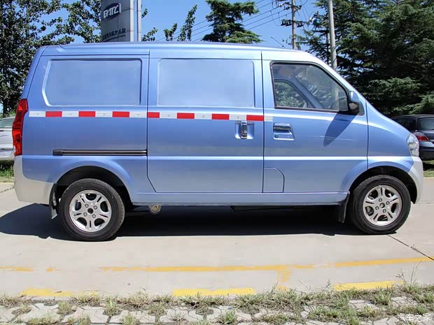 北汽威旺北京汽車北汽威旺3062014款 1.2L超值版廂貨 5座舒適型國V 有助力 北汽威旺北京汽車北汽威旺3062014款 1.2L超值版廂貨 5座舒適型國V 有助力