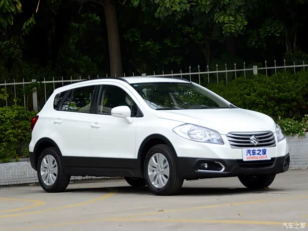 长安铃木 锋驭 2014款 1.6L 手动两驱进取型